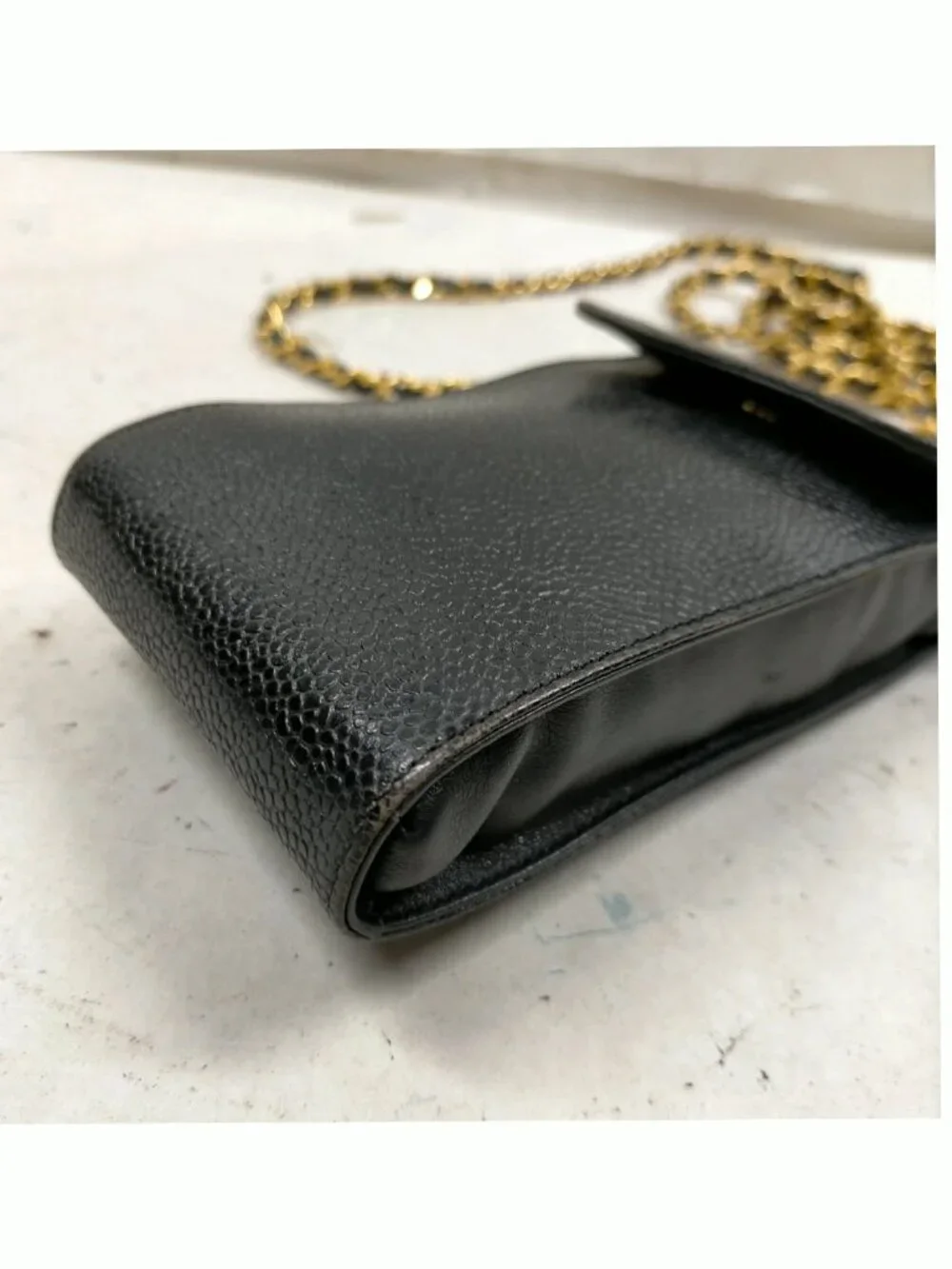 Authentic Chanel CC Logo Caviar Leather Phone Pouch Crossbody Bag - Picture 6 of 10